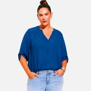 Pretty Torrid Royal Blue Harper Blouse Size 5X 28W New!
